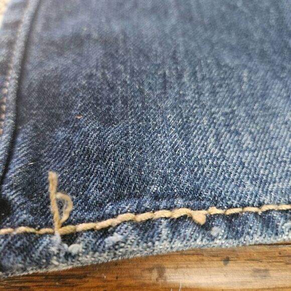 Levi's 501 - Picture 9 of 11